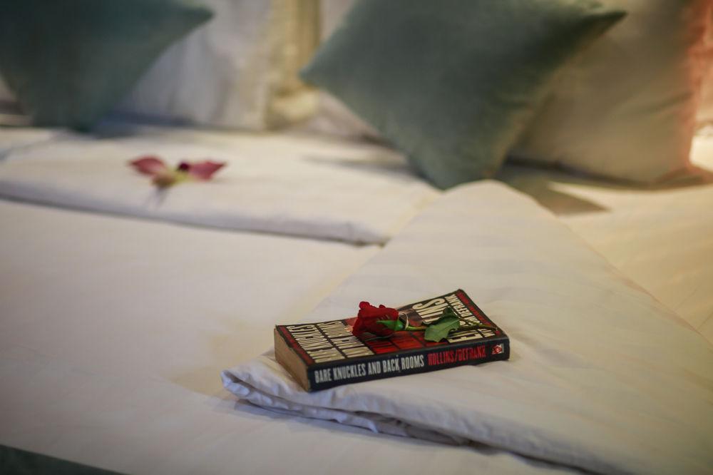 ลาเดียร์ อังกอร์ บูทิค โฮเต็ล Hotel เสียมราฐ ภายนอก รูปภาพ