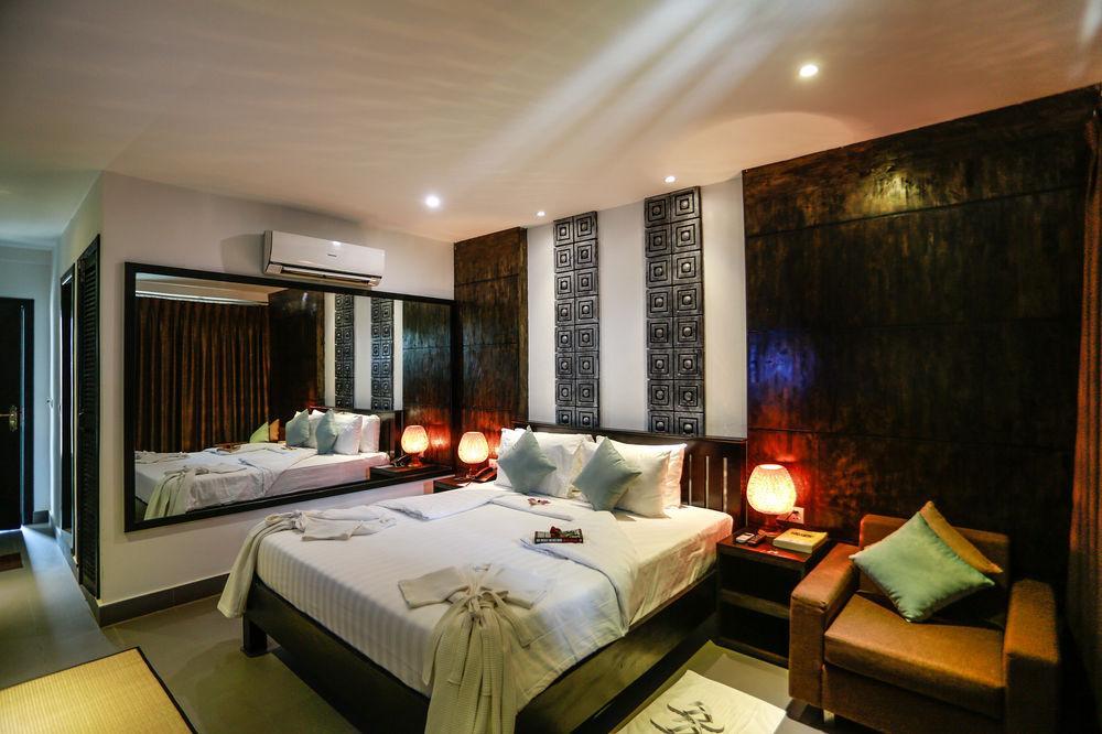ลาเดียร์ อังกอร์ บูทิค โฮเต็ล Hotel เสียมราฐ ภายนอก รูปภาพ
